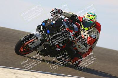 media/Nov-02-2025-Lets Ride (Sun) [[f7a3caa734]]/C Group/1140am (Turn 2 Inside)/